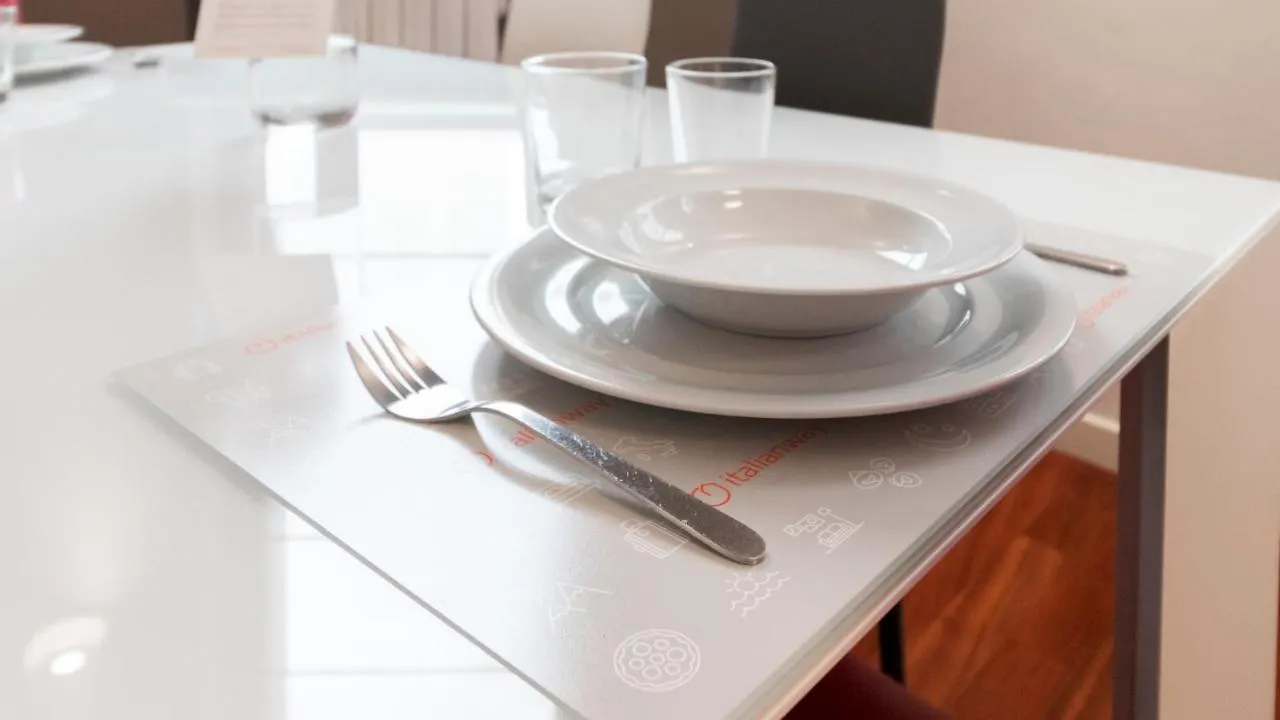 Italianway - Tagiura 8 Apartamento Milão 0*,